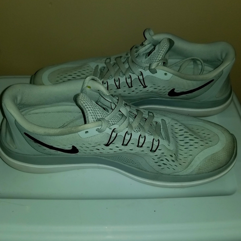 Nike runners - Picture 4 of 7